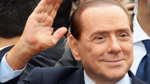 Berlusconi dopo gli ultimi fuoriusciti da Fi: "Via i mestieranti, resta chi crede alla politica"