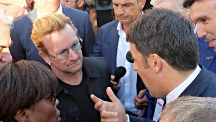 Expo 2015, Bono e Renzi insieme nella lotta alla fame e alla povertà