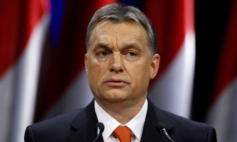 Migranti, Orban: "Dal 15 settembre tutti gli illegali saranno arrestati in Ungheria"