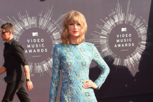 MTV EMA 2015: Tylor Swift è la regina indiscussa con 9 nomination, Justin Bieber l'uomo da battere