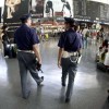 Minorenni si 'vendevano' per pochi spiccioli nei bagni della Stazione Termini: tre arresti