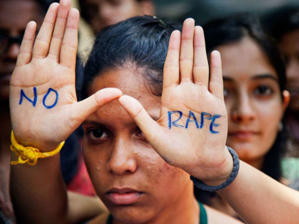 India, stupra 13enne: lei si vendica decapitandogli il figlio di 5 anni