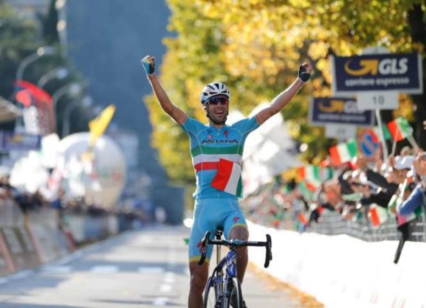 Vincenzo Nibali trionfa al Giro di Lombardia, dopo sette anni rivince un italiano