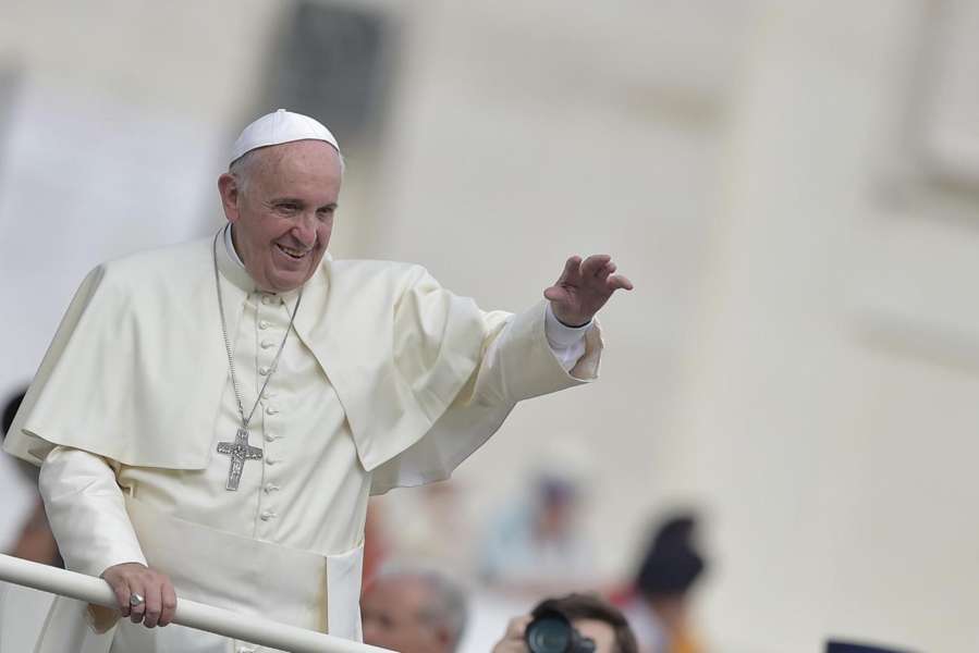 Isis: "Vogliono colpire Papa Francesco", ecco le date critiche secondo il Mossad