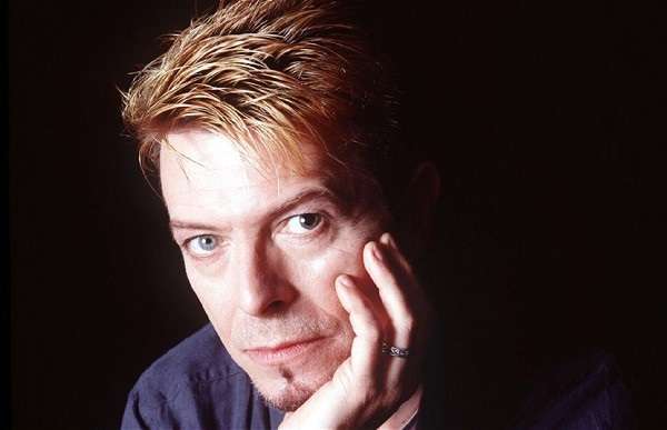David Bowie: nel suo ultimo singolo diventa 'Lazzaro' e si fa profeta della sua morte