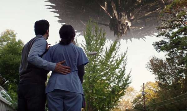 "La quinta onda", gli alieni tornano al cinema per distruggere l'umanità: trama e trailer