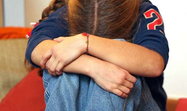 Ancona: abusava della figlia dodicenne, denunciato dopo 5 anni