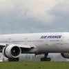 Parigi, scoperta shock su volo Air France: trovato nel carrello cadavere di un immigrato