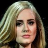 Attentati a Bruxelles, Adele in concerto dedica alle vittime e insulti ai terroristi