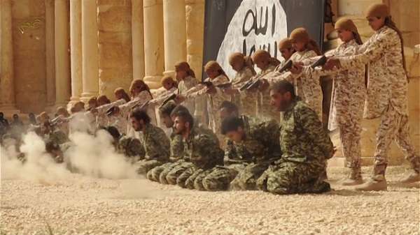 Isis, nuovo video propaganda: sparatoria con truppe governative, soldati muoiono in diretta