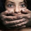 Orrore Usa, adesca la figlia online per ricattarla e stuprarla: adesso rischia 250 anni di carcere