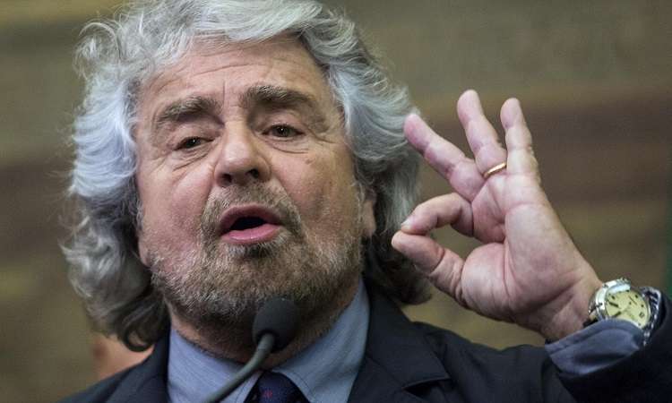 Beppe Grillo si schiera a favore di Davigo: "Non è contro il governo, è contro i corrotti"