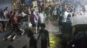 Thailandia shock, intera famiglia inglese picchiata brutalmente in mezzo alla strada
