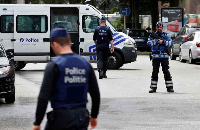 Bruxelles, blitz anti-terrorismo: 12 arresti. Preparavano attacco per Belgio-Irlanda