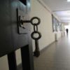 Lucca: detenuto 19enne tenta il suicidio in carcere, salvato da una guardia