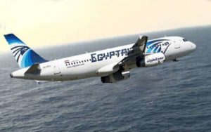 Aereo Egyptair, memoria delle scatole nere cancellata: verità sempre più lontana