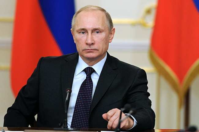 Russia, Vladimir Putin sparisce per sette giorni: torna e firma la discussa legge Yarova