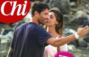 Belen Rodriguez e Marco Borriello, scatti di baci a Ibiza: tornano insieme dopo 8 anni