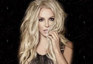 Britney Spears ammette: "Meno male che c'è il Photoshop", ma non è la sola