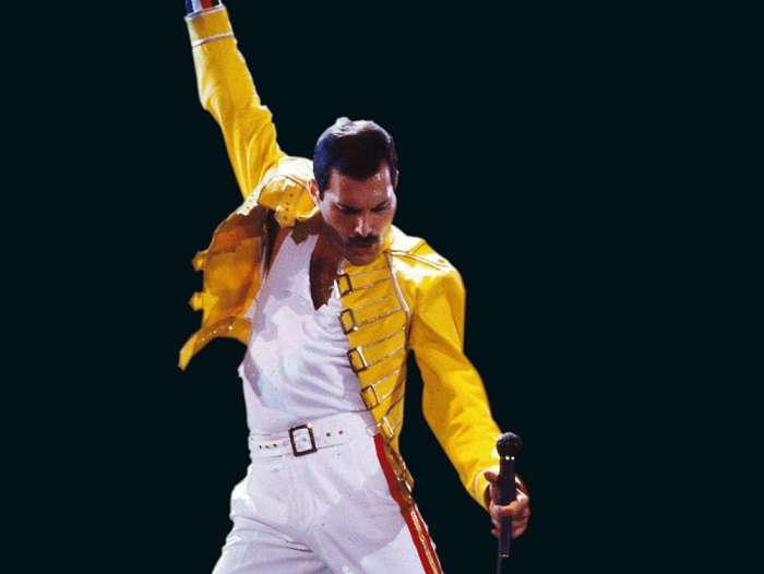 Queen, il ricordo di Freddie Mercury: la stella del rock avrebbe compiuto 70 anni