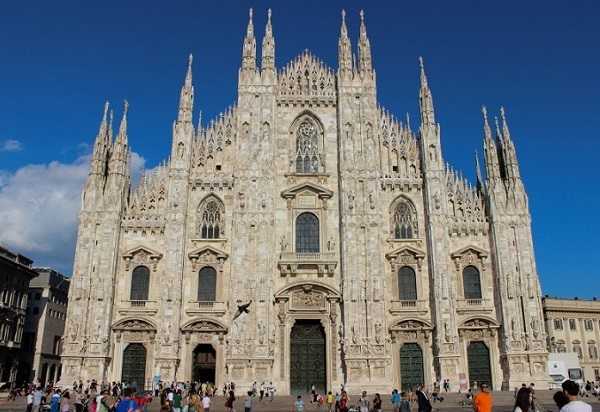 Milano, non si ferma il turismo: salgono i numeri anche d'estate