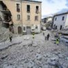 Terremoto Amatrice, sindaco Pirozzi: "Primo obiettivo levare le tende"