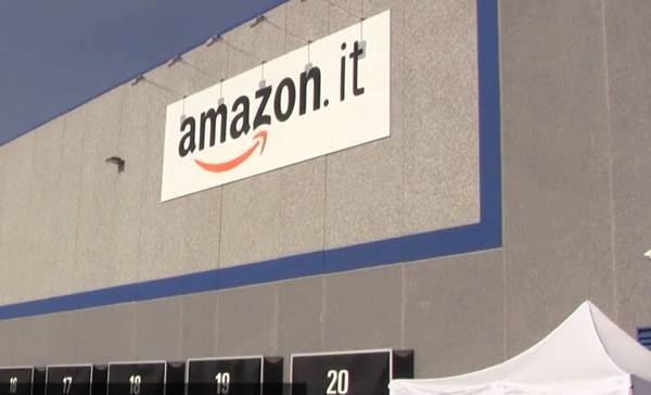 Amazon apre nuove sedi in Italia e assume anche senza esperienza: ecco come candidarsi