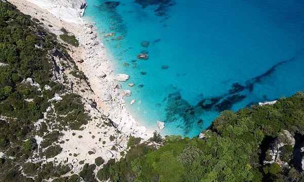 Sardegna: posti da visitare e come raggiungerla